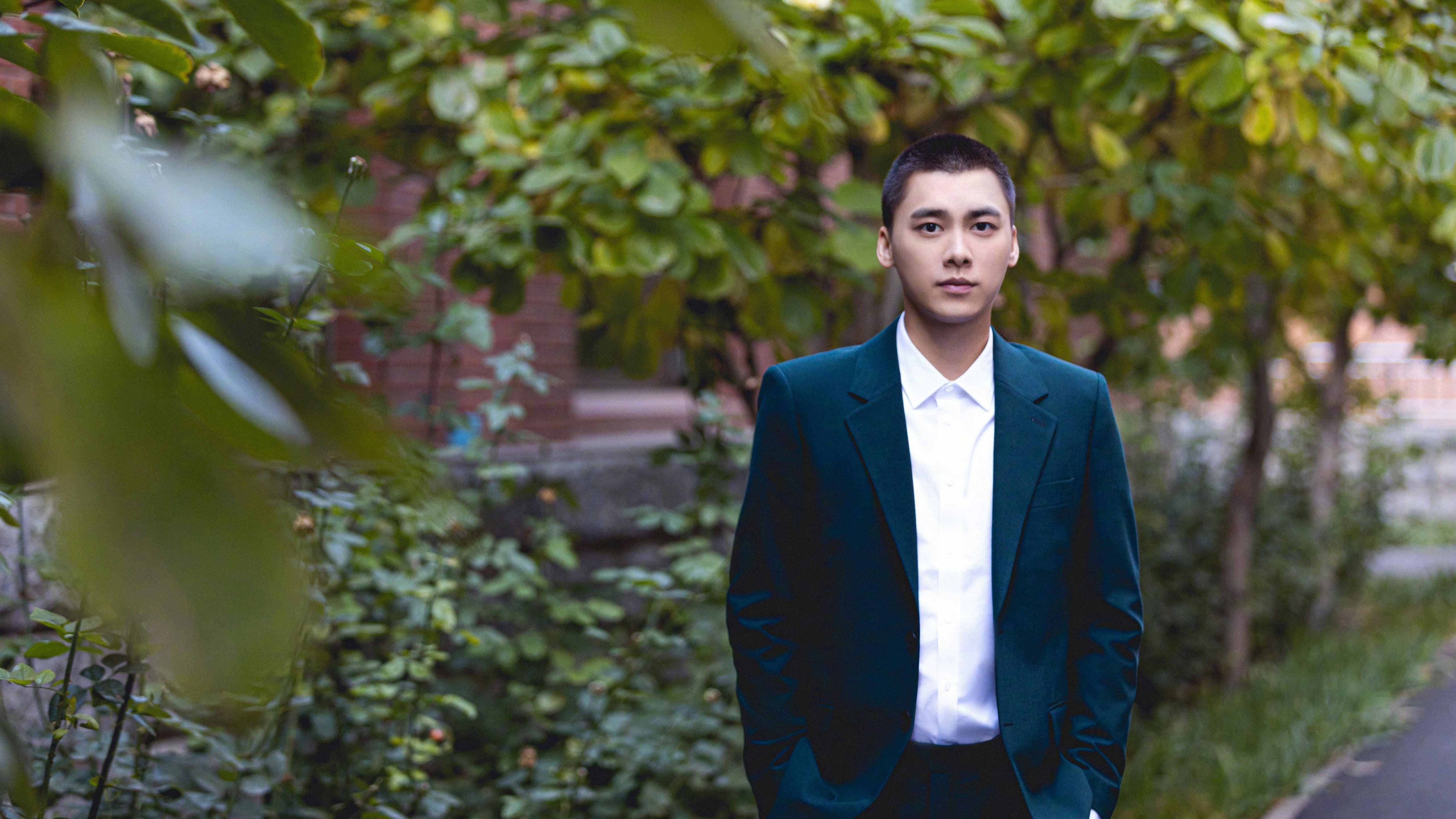 中国篮球名将与青少年交流活动持续火热，中国青年篮球队员